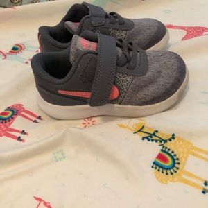 Toddler nikes